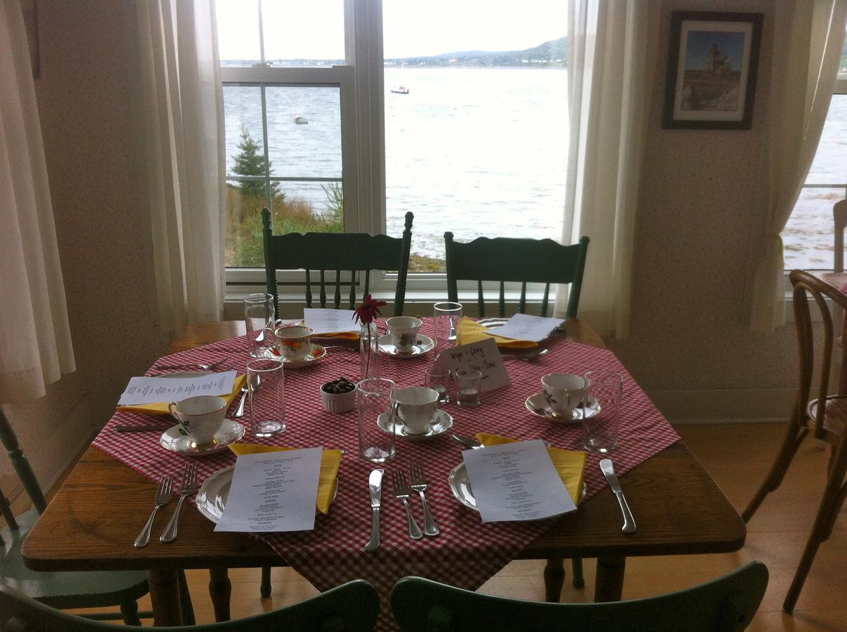 Compass Rose Heritage Inn North Head Экстерьер фото